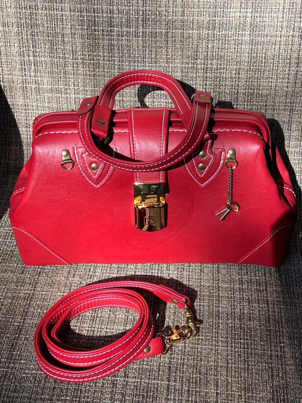 Red Structured Leather Satchel Handbag “Doctor’s Bag” Gold Lock, Shoulder Strap